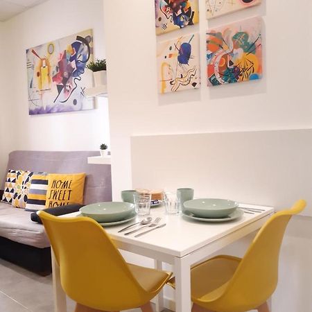 The Yellow Corner Apartment Alicante Eksteriør bilde